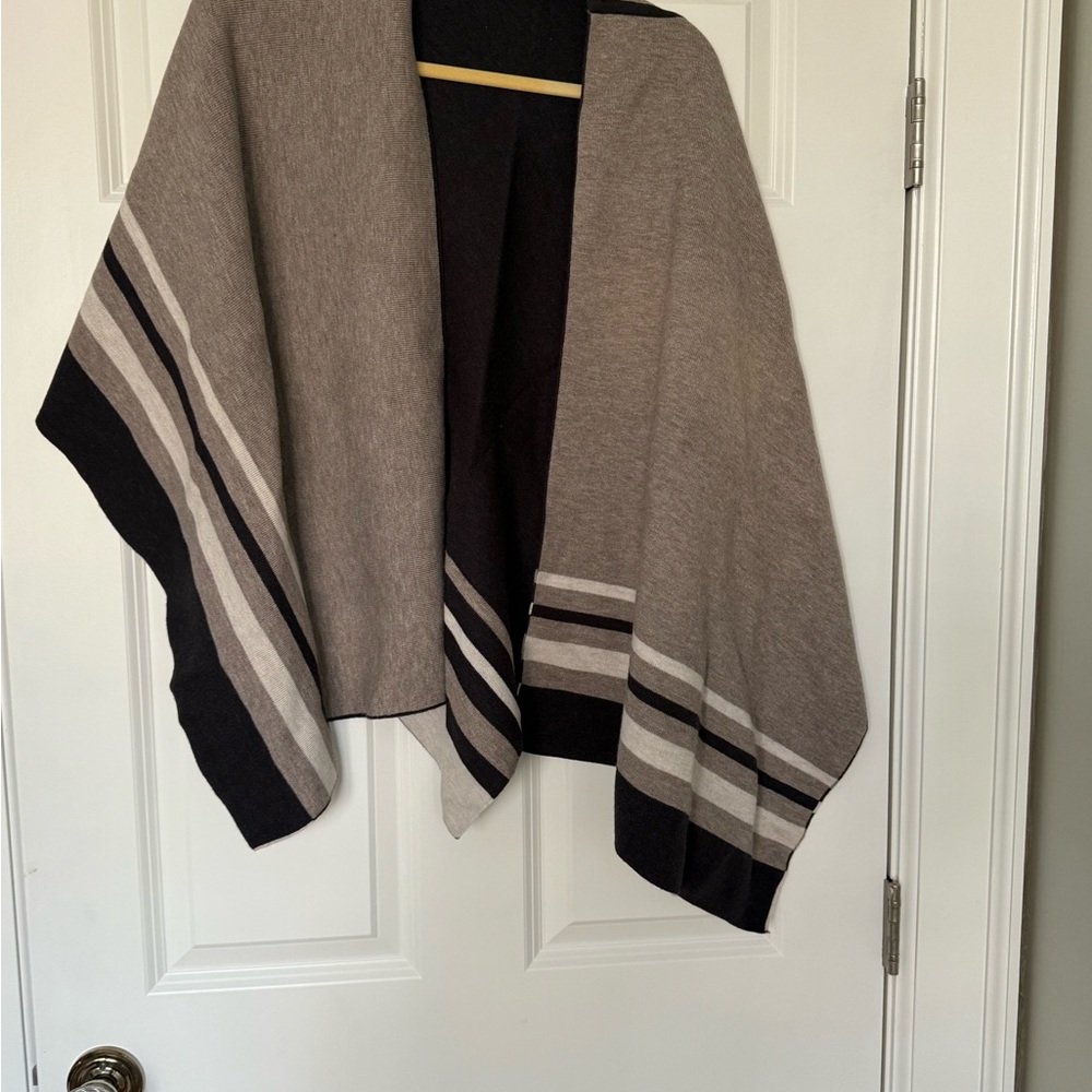 Striped Wool Shawl in Black and Gray